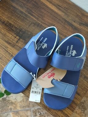 12 Kids See Kai Run Sandals